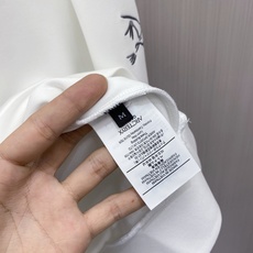 2026ss早秋最新款休闲打底 高端品质 版型面料五金都是专柜1:1定制 面料是用的100%液氨空气层棉面料 身上帅气有 2026ss早秋最新款休闲打底 高端品质 版型面料五金都是专柜1:1定制 面料是用的100%液氨空气层棉面料 身上帅气有