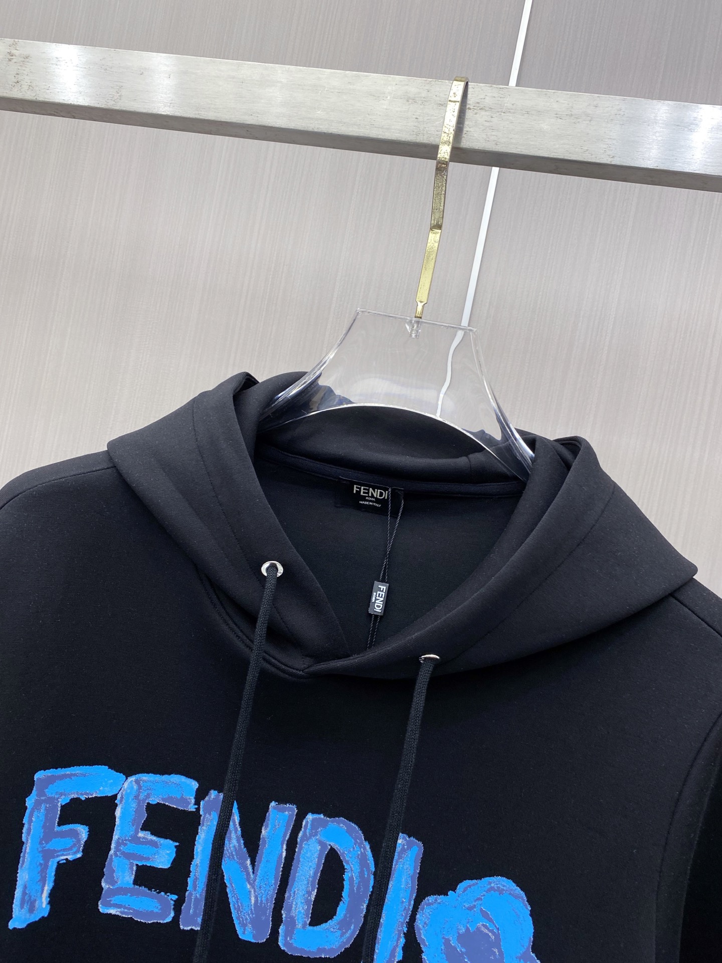 2026ss早秋最新款休闲打底 高端品质 版型面料五金都是专柜1:1定制 面料是用的100%液氨空气层棉面料 身上帅气有 2026ss早秋最新款休闲打底 高端品质 版型面料五金都是专柜1:1定制 面料是用的100%液氨空气层棉面料 身上帅气有