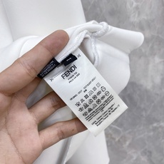 2026ss早秋最新款休闲打底 高端品质 版型面料五金都是专柜1:1定制 面料是用的100%液氨空气层棉面料 身上帅气有 2026ss早秋最新款休闲打底 高端品质 版型面料五金都是专柜1:1定制 面料是用的100%液氨空气层棉面料 身上帅气有