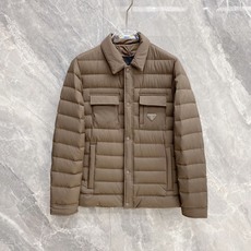 爆款羽绒服 2026新品 新款羽绒服秀场新品,品相非常完美, 内里90%白鹅绒填充,舒适保暖,色泽饱满诱人,非常出彩的设 爆款羽绒服 2026新品 新款羽绒服秀场新品,品相非常完美, 内里90%白鹅绒填充,舒适保暖,色泽饱满诱人,非常出彩的设