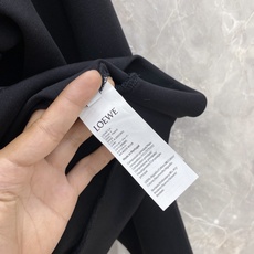 2026ss早秋最新款休闲打底 高端品质 版型面料五金都是专柜1:1定制 面料是用的100%液氨空气层棉面料 身上帅气有 2026ss早秋最新款休闲打底 高端品质 版型面料五金都是专柜1:1定制 面料是用的100%液氨空气层棉面料 身上帅气有