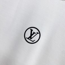 2026ss早秋最新款休闲打底 高端品质 版型面料五金都是专柜1:1定制 面料是用的100%液氨空气层棉面料 身上帅气有 2026ss早秋最新款休闲打底 高端品质 版型面料五金都是专柜1:1定制 面料是用的100%液氨空气层棉面料 身上帅气有