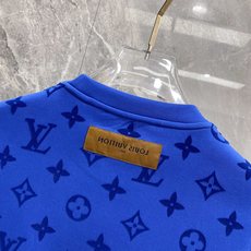 2026ss早秋最新款休闲打底 高端品质 版型面料五金都是专柜1:1定制 面料是用的100%液氨空气层棉面料 身上帅气有 2026ss早秋最新款休闲打底 高端品质 版型面料五金都是专柜1:1定制 面料是用的100%液氨空气层棉面料 身上帅气有