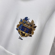 2026ss早秋最新款休闲打底 高端品质 版型面料五金都是专柜1:1定制 面料是用的100%液氨空气层棉面料 身上帅气有 2026ss早秋最新款休闲打底 高端品质 版型面料五金都是专柜1:1定制 面料是用的100%液氨空气层棉面料 身上帅气有