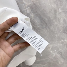 2026ss早秋最新款休闲打底 高端品质 版型面料五金都是专柜1:1定制 面料是用的100%液氨空气层棉面料 身上帅气有 2026ss早秋最新款休闲打底 高端品质 版型面料五金都是专柜1:1定制 面料是用的100%液氨空气层棉面料 身上帅气有