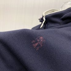 专柜🆕 2026早秋新款休闲套装!专柜同步。细节精致高级,品牌l织带高级感满满。更显年轻活力,定制高端面料,上身挺括有型 专柜🆕 2026早秋新款休闲套装!专柜同步。细节精致高级,品牌l织带高级感满满。更显年轻活力,定制高端面料,上身挺括有型
