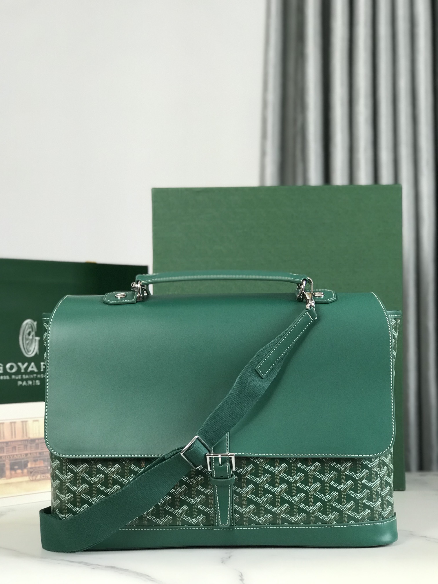 NO:187658,Special version Original leather Goyard's new Citadin postman bag #Goyard Citadin# The name comes from the French definition of 