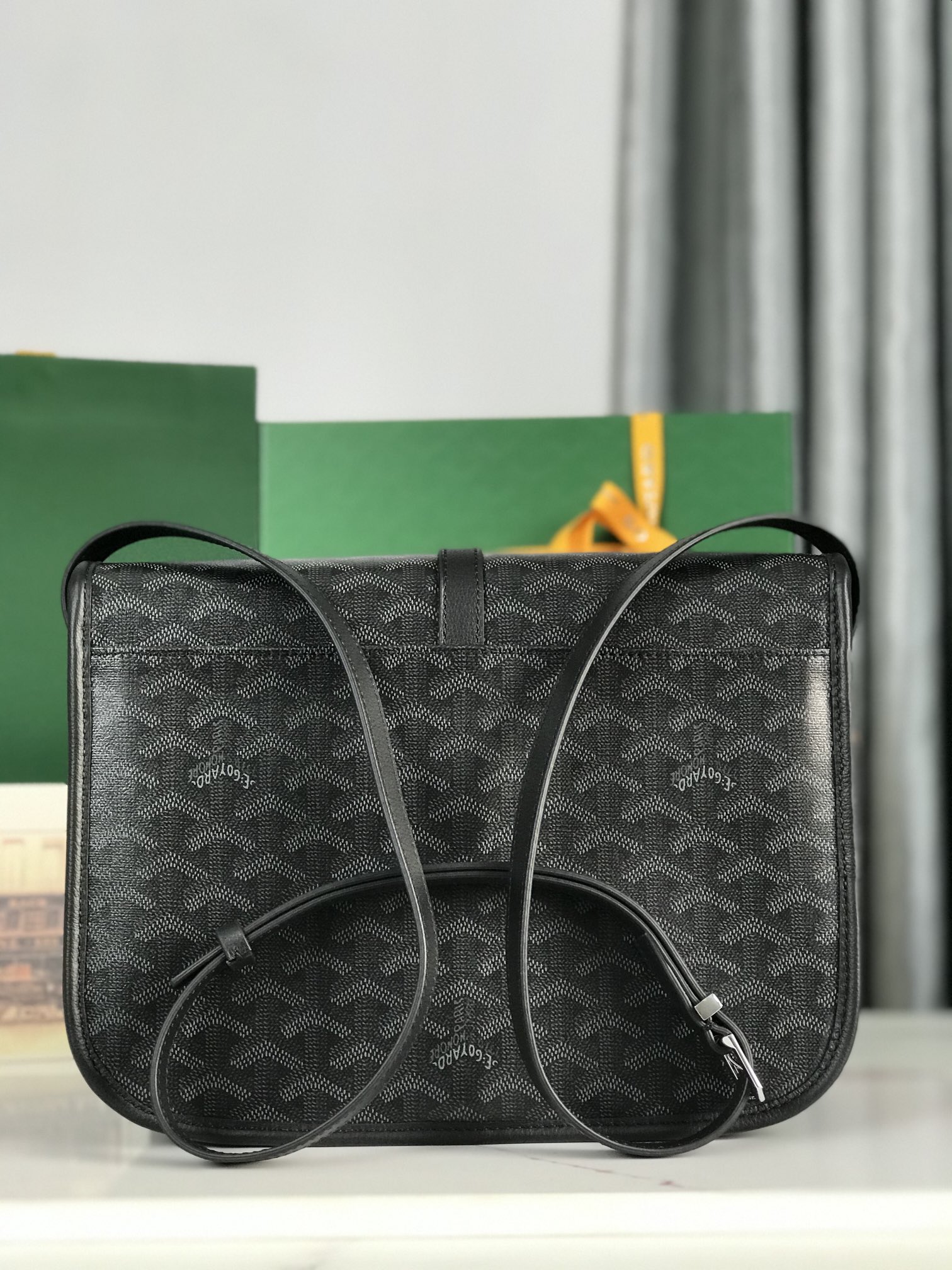 Goyard Style Black Leather Crossbody Bag Lookbook Reference image 2