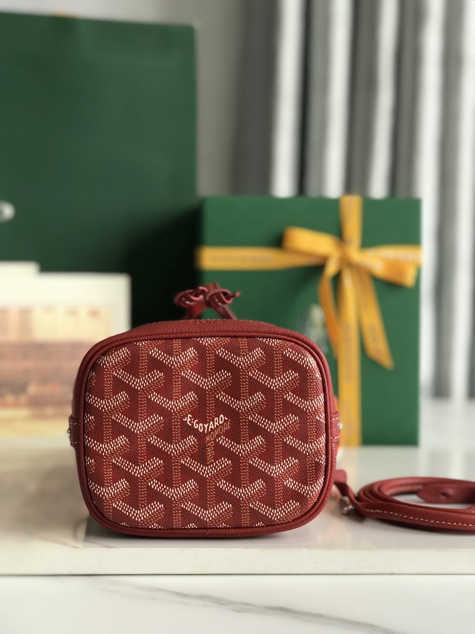 PETIT FLOT MINI Bucket Bag, Leather Crossbody Handbag for Women, 12x10.5x17.5cm 8 i1750914737 1624 5