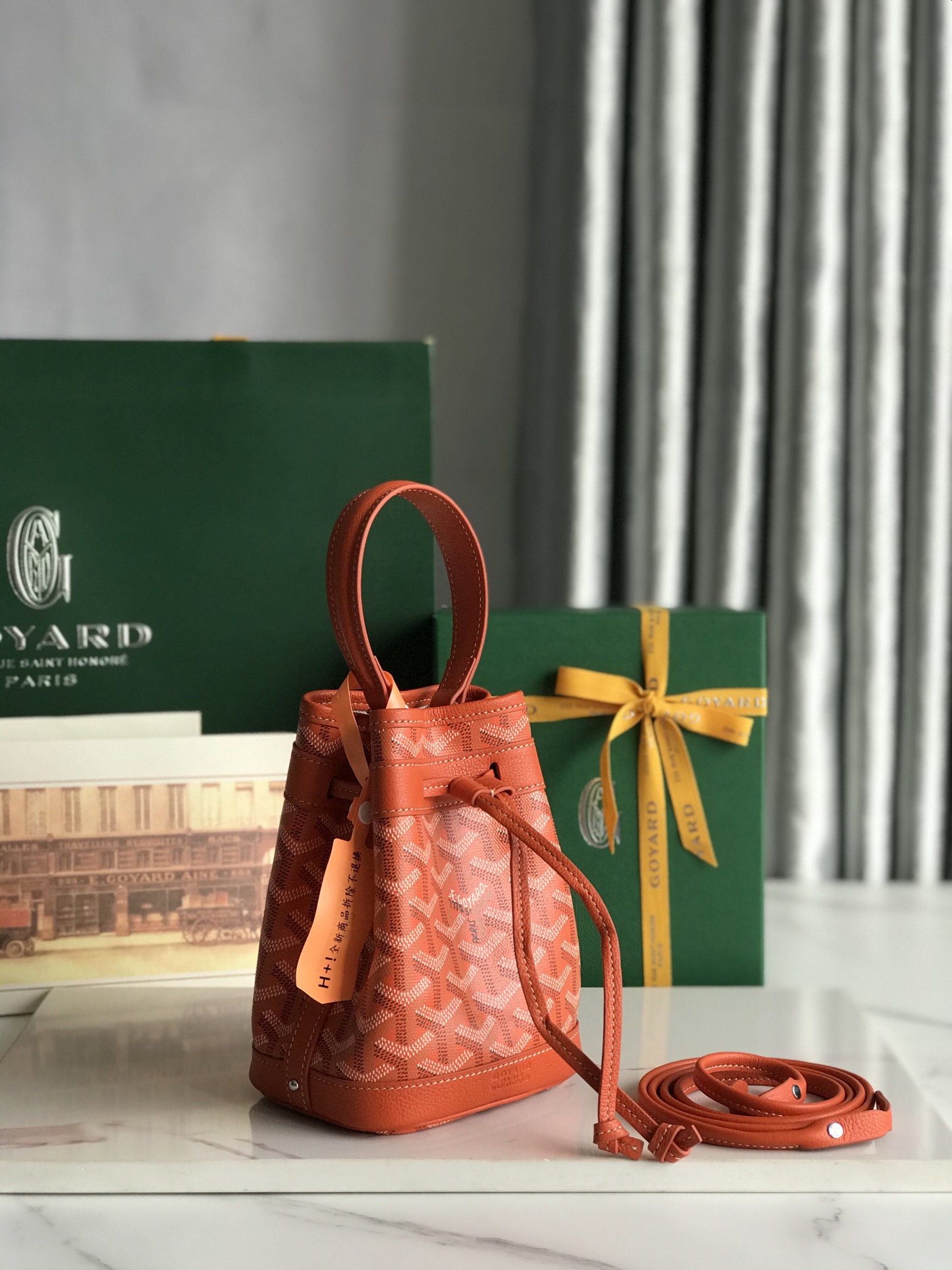 PETIT FLOT MINI Bucket Bag, Lightweight Leather Crossbody, 12x10.5x17.5cm 3 i1750922858 9769 2
