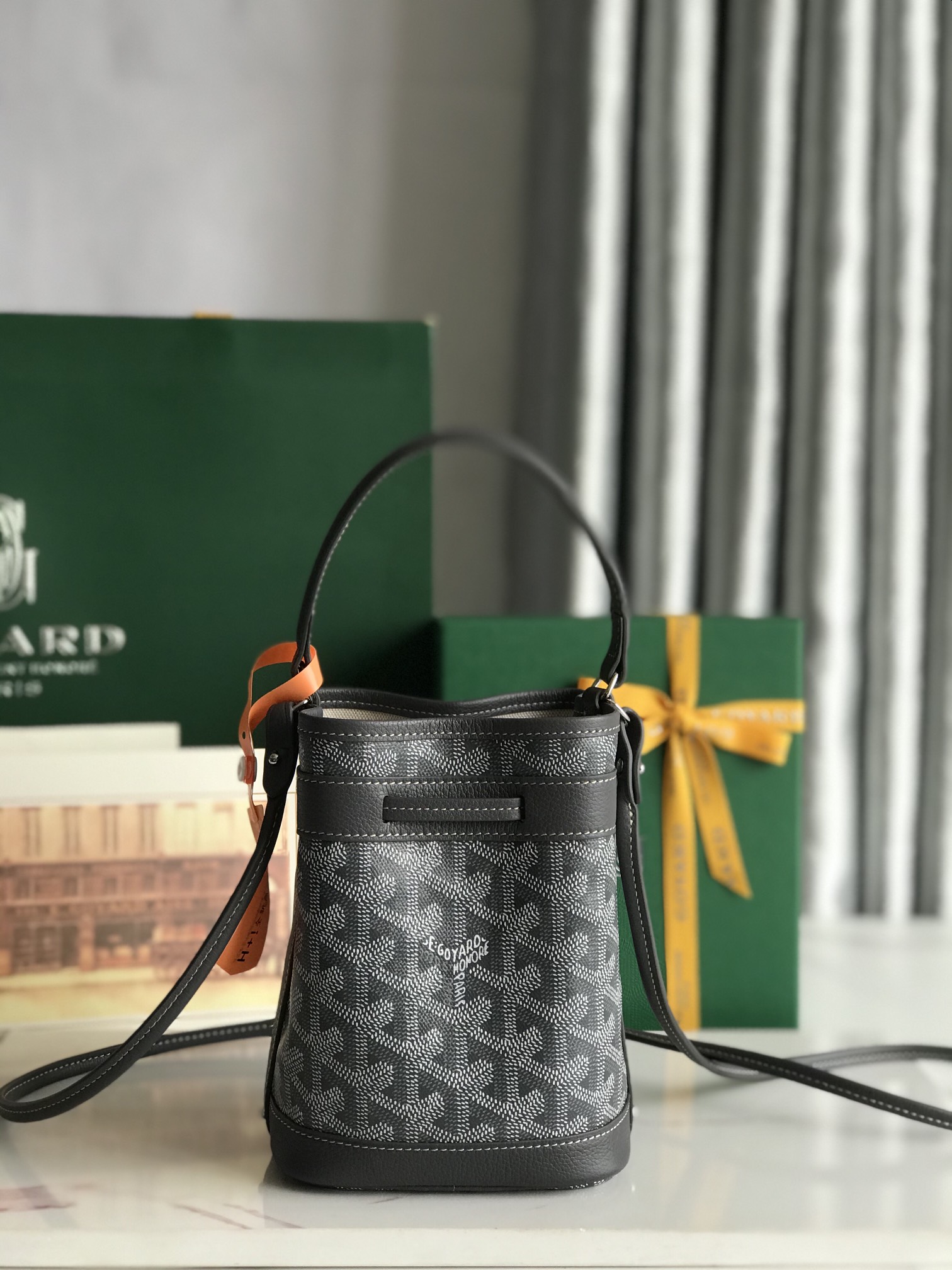 PETIT FLOT Mini Bucket Bag: Compact & Versatile, 12x10.5x17.5cm 5 i1750924948 2649 0
