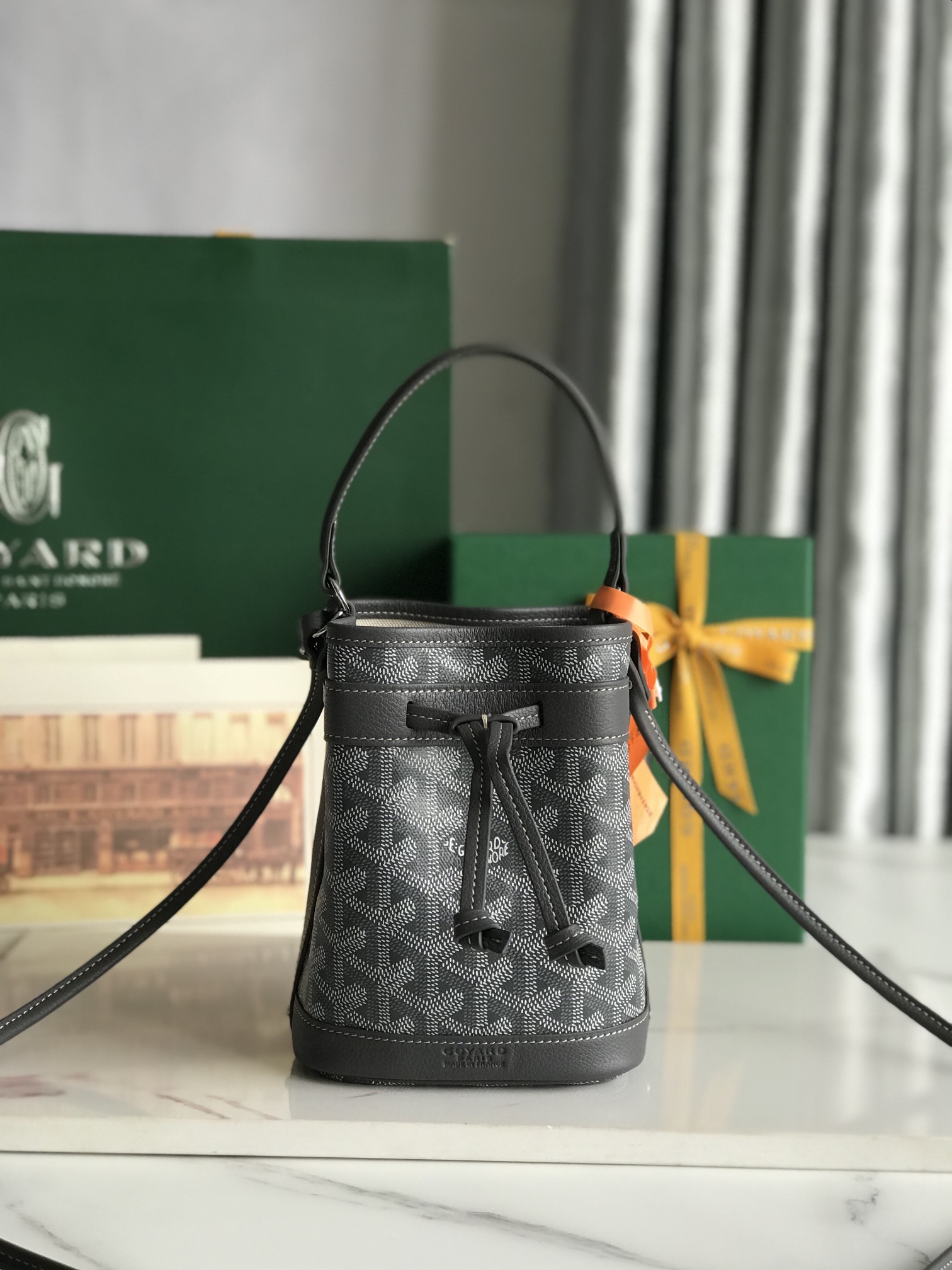 PETIT FLOT Mini Bucket Bag: Compact & Versatile, 12x10.5x17.5cm 2 i1750924948 5469 2