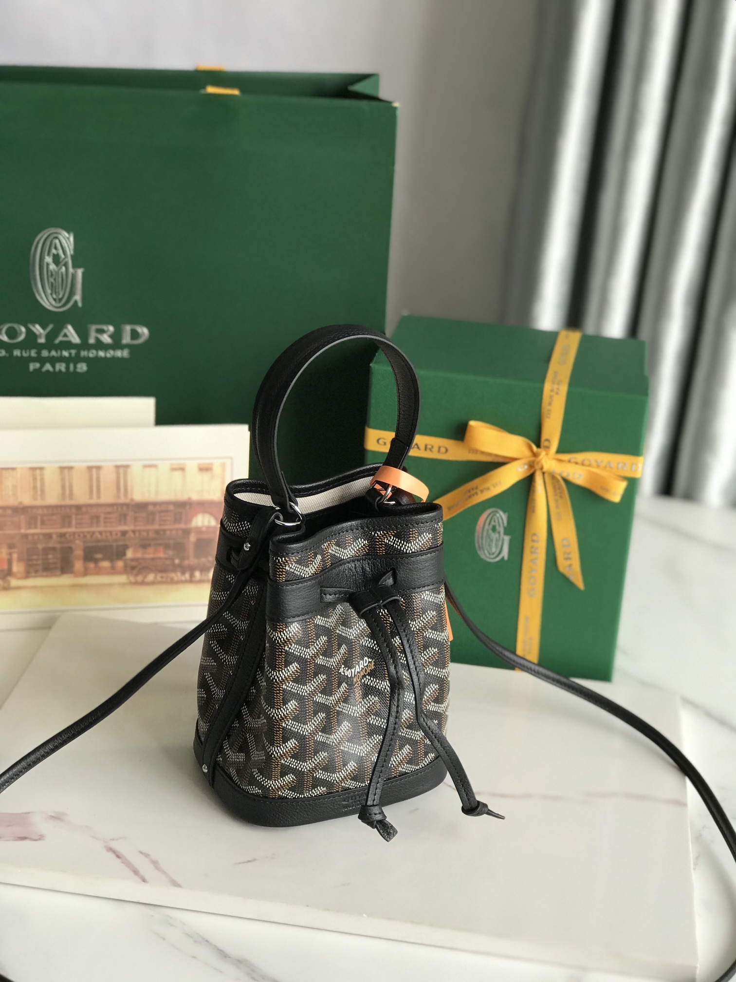 PETIT FLOT MINI Bucket Bag, Lightweight, Compact, Versatile, 12x10.5x17.5cm 11 i1750925331 1989 0