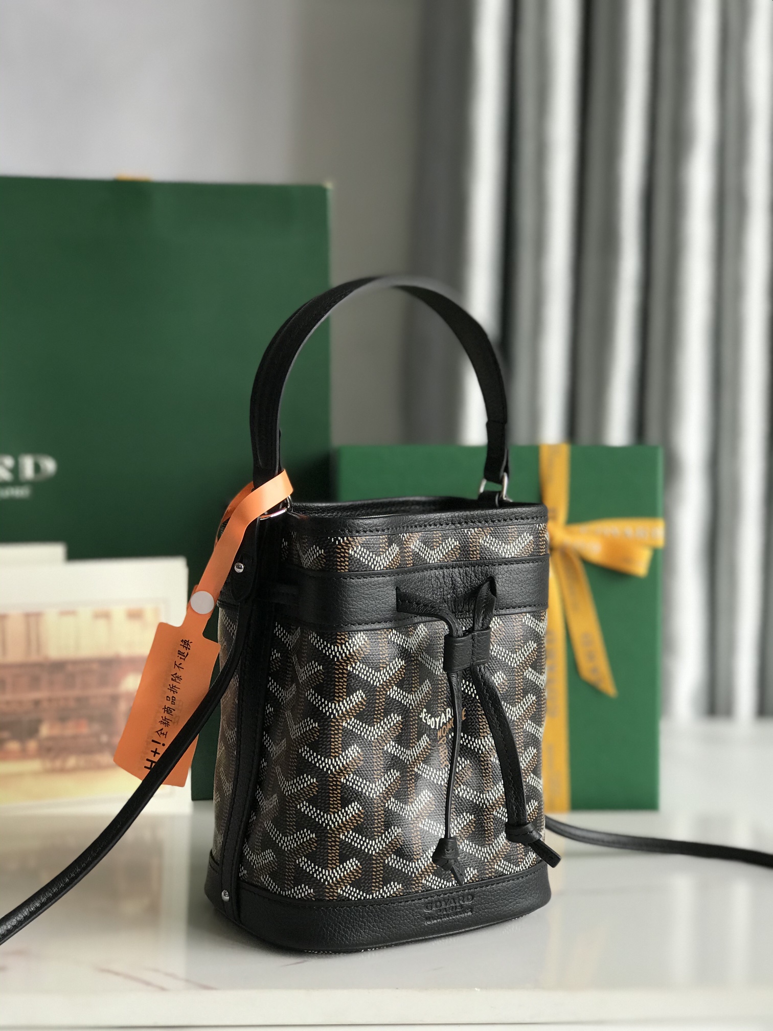 PETIT FLOT MINI Bucket Bag, Lightweight, Compact, Versatile, 12x10.5x17.5cm 3 i1750925331 4691 0