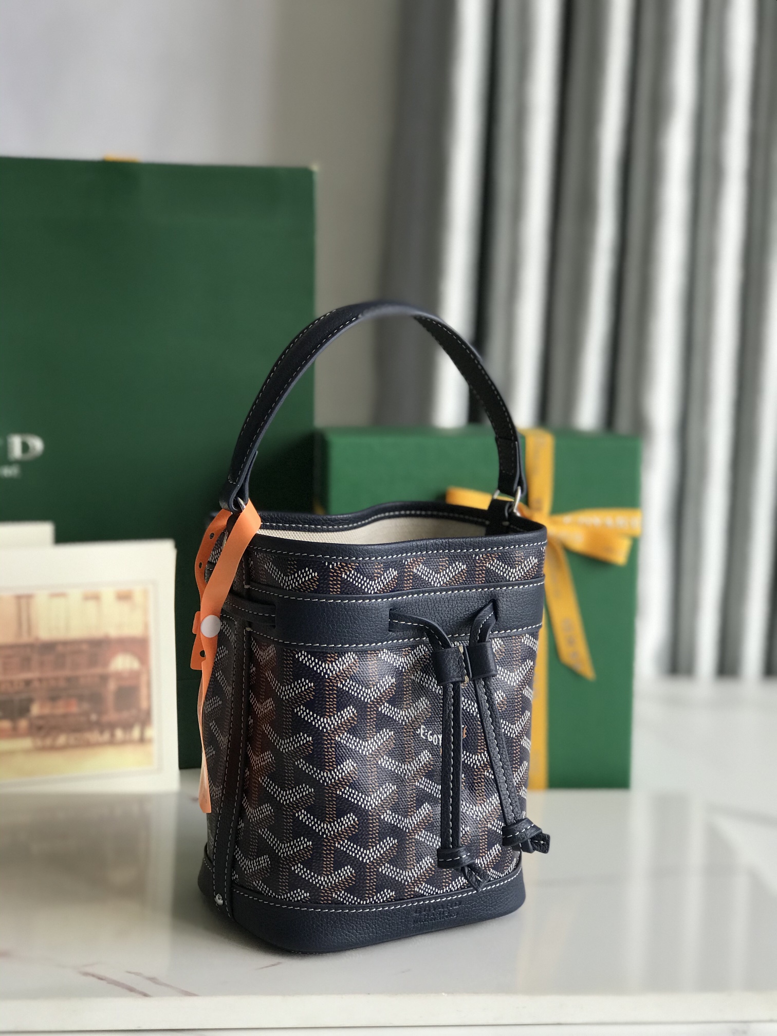 PETIT FLOT MINI Bucket Bag, Lightweight & Compact, Versatile Crossbody 9 i1750926660 7824 0
