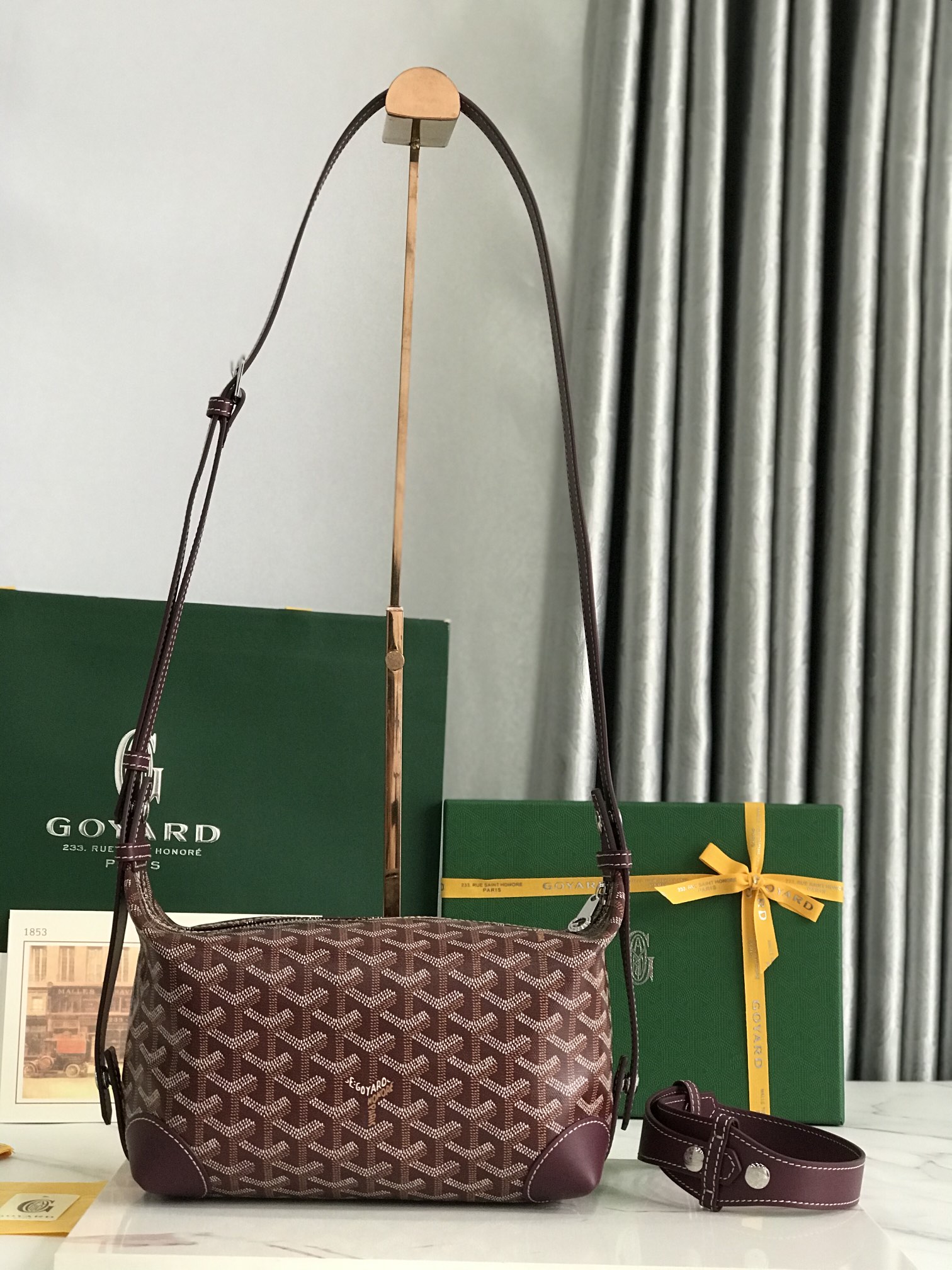 NO:340779,Special Boeing cosmetic bag storage bag, double compartment inside, daily life, essential quality products for travel, NBA stars' favorite items, universal for men and women 1 clutch bag 2 makeup bag 3 toilet bag 4 storage bag Delivery gift box Size25x12x12cm 05-1 Wine red, Super Goya, cosmetic bags & cases,handbag19860909特级 Boeing 化妆包收纳袋,内里有双隔层,日常,差旅必备品质好物,NBA球星最爱单品,男女通用 1手拿包2化妆包3洗漱包4收纳包 配送礼盒装 尺寸Size25x12x12cm 05-1 酒红,特级戈雅,cosmetic bags & cases,handbag,Bag