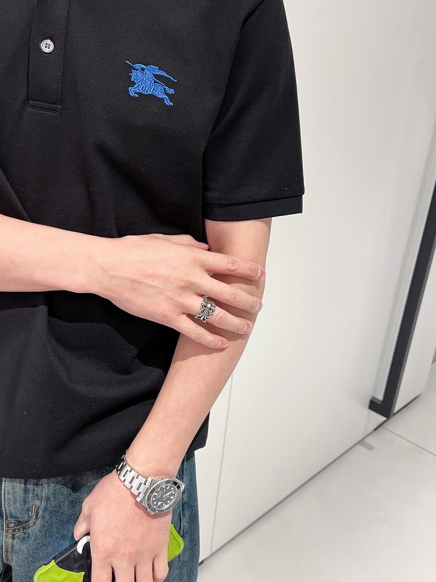 巴宝莉 2025ss夏季新款字母标识刺绣logo男士翻领Polo衫！经典商务男款，高端男装的天花板级别的