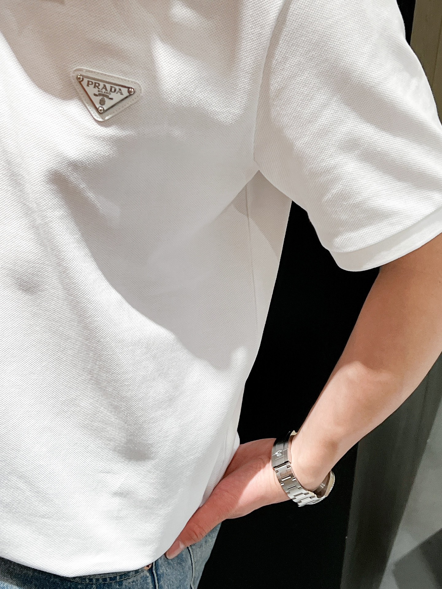 PRD🆕 25/ss春夏新款丝光珠地翻领Polo 胸前经典三角标标识 上身舒适轻柔 标准版型黑白两色码数