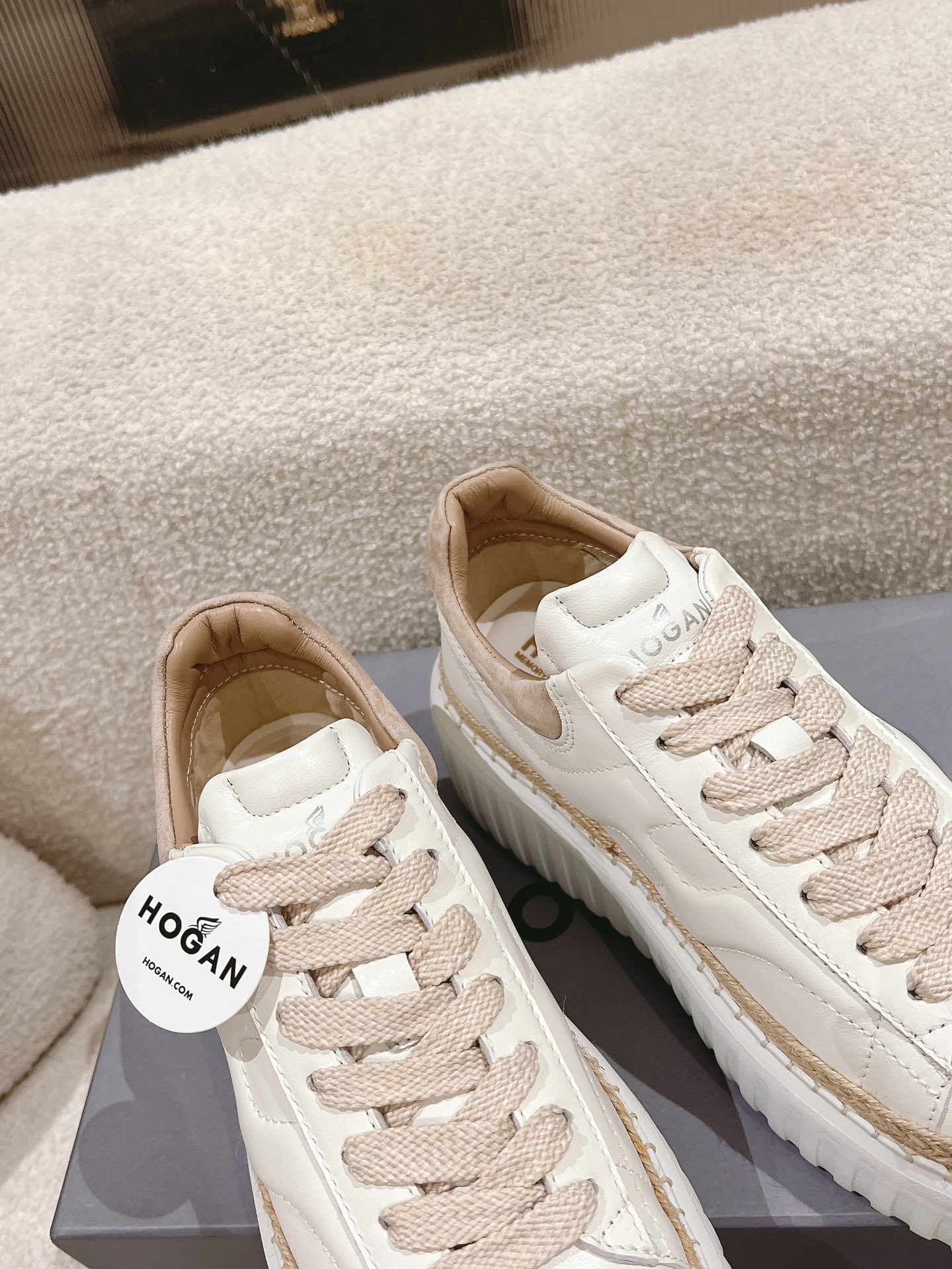 Shoe Comparison: Height, Comfort, and Size Range - 图片 6