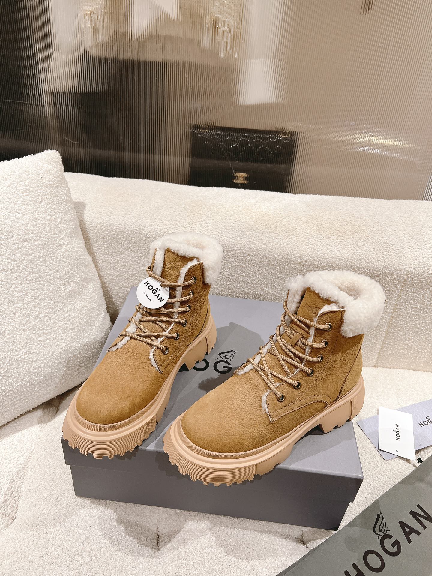 High-End Hogan Winter Boots: Lightweight Snow and Martin Styles, Sizes 5-40. - 图片 5