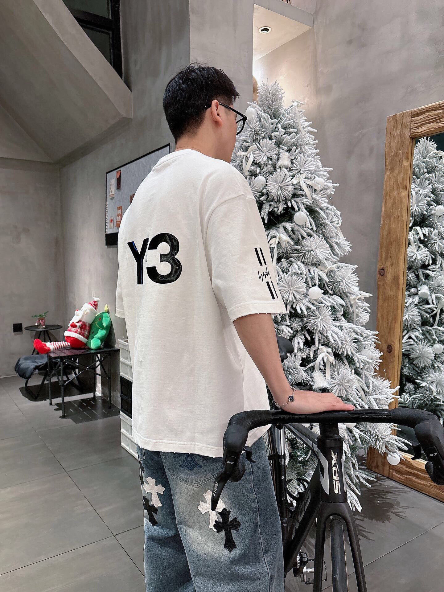 
2025春夏新款
Y-3短袖 
尺码：XS-XL 微阔板型