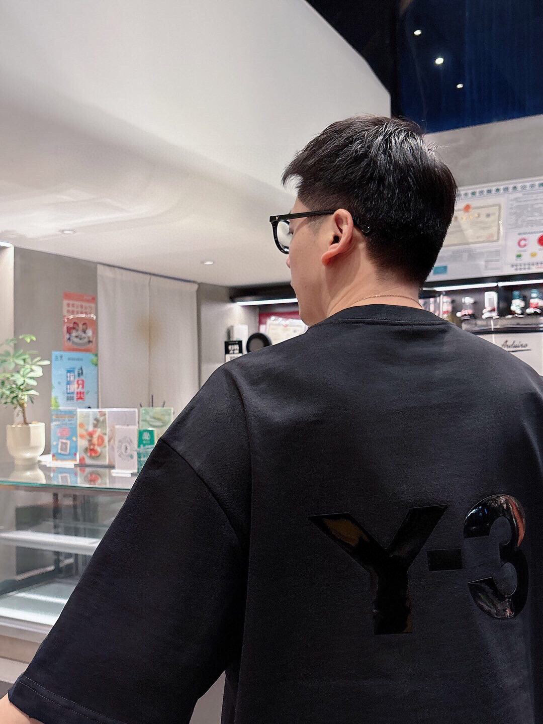 
2025春夏新款
Y-3短袖 
尺码：XS-XL 微阔板型