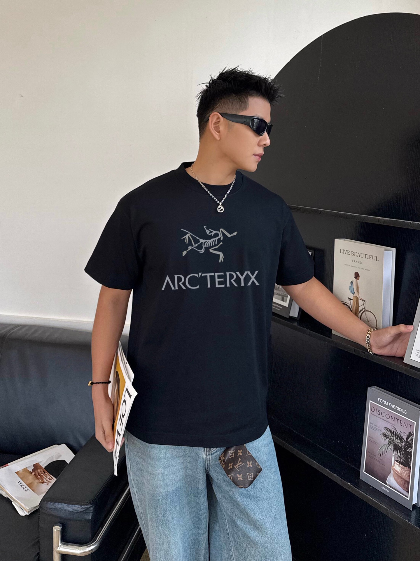 
ARC'TERYX*始祖鸟  2025春夏新款  个性logo印花    短袖t恤  定制面料300g