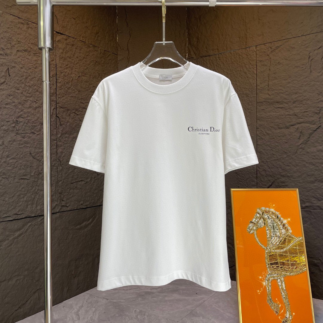 
Dior*       迪奥*
2025春夏新款短袖T恤
重磅纯棉字母logo印花
颜色：黑色   白