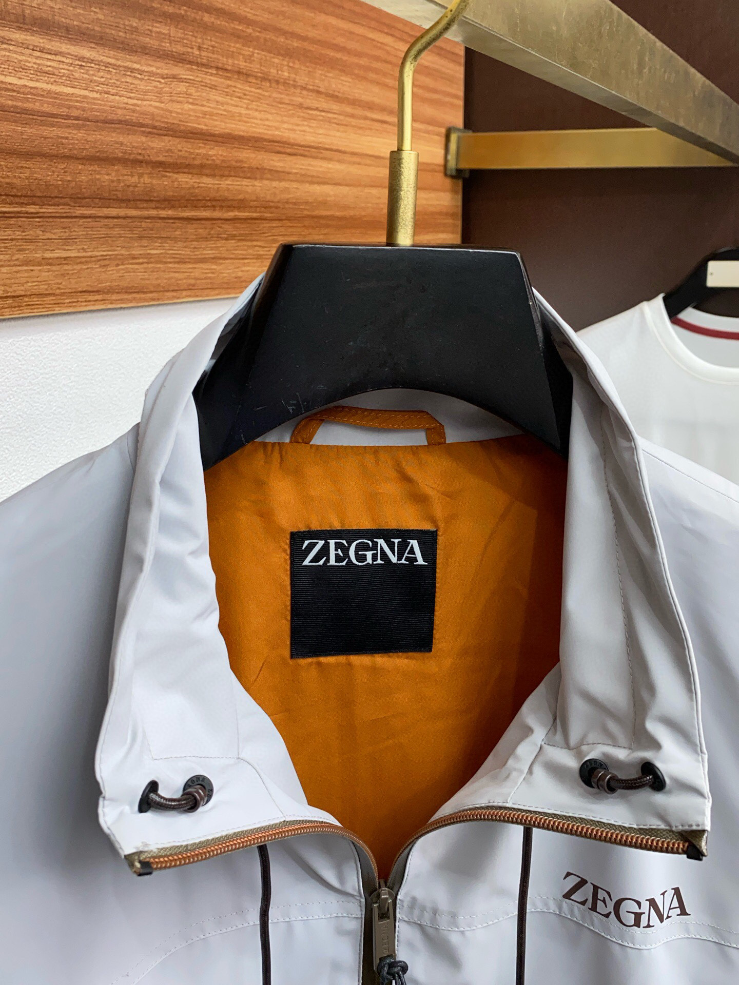  
 🆕ZEGNA·杰尼亚 2025开秋新款男士夹克外套翻领立领，原单三标齐全高端版本！立领款式 高定专
