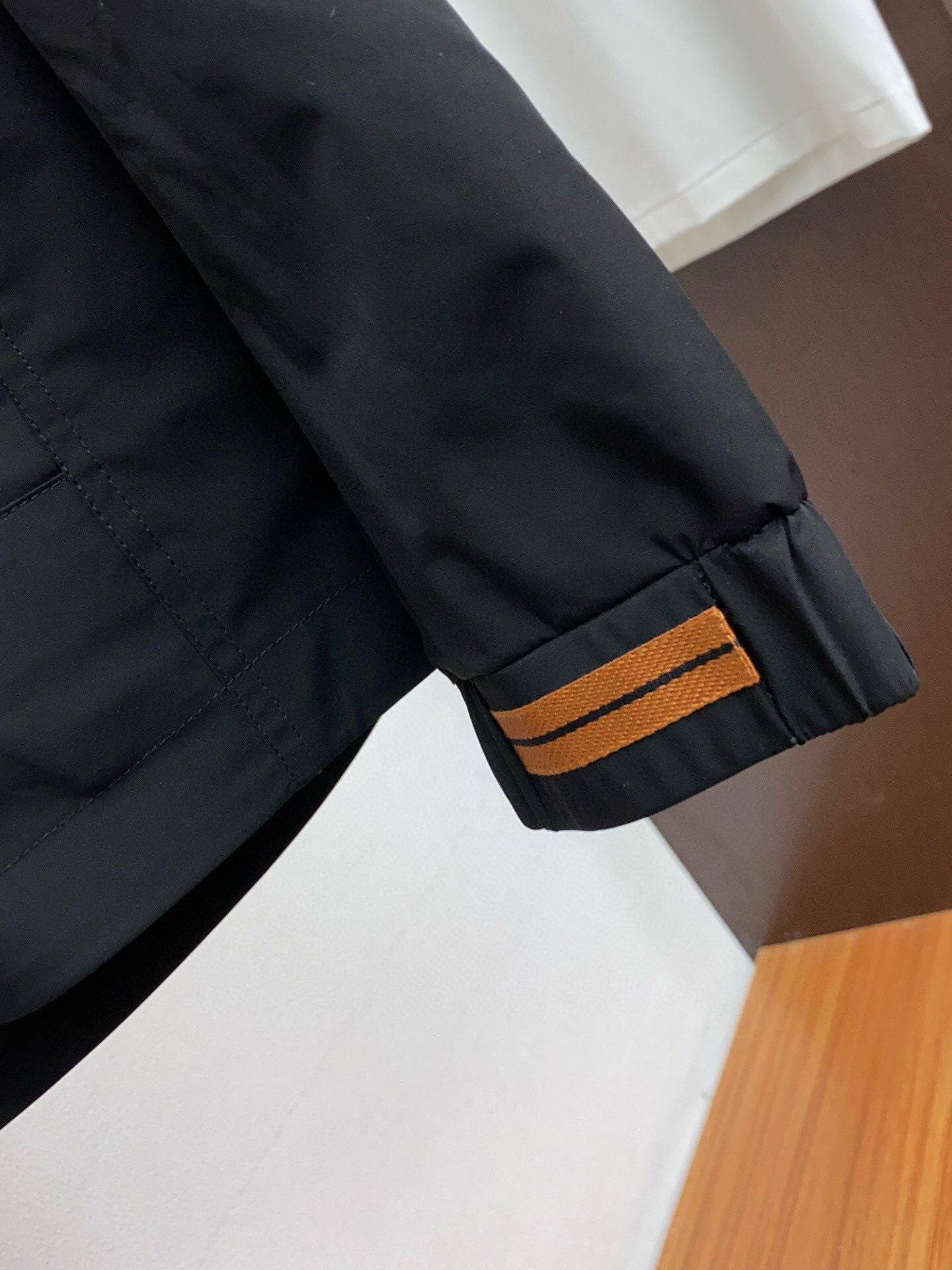  
 🆕ZEGNA·杰尼亚 2025开秋新款男士夹克外套翻领立领，原单三标齐全高端版本！立领款式 高定专