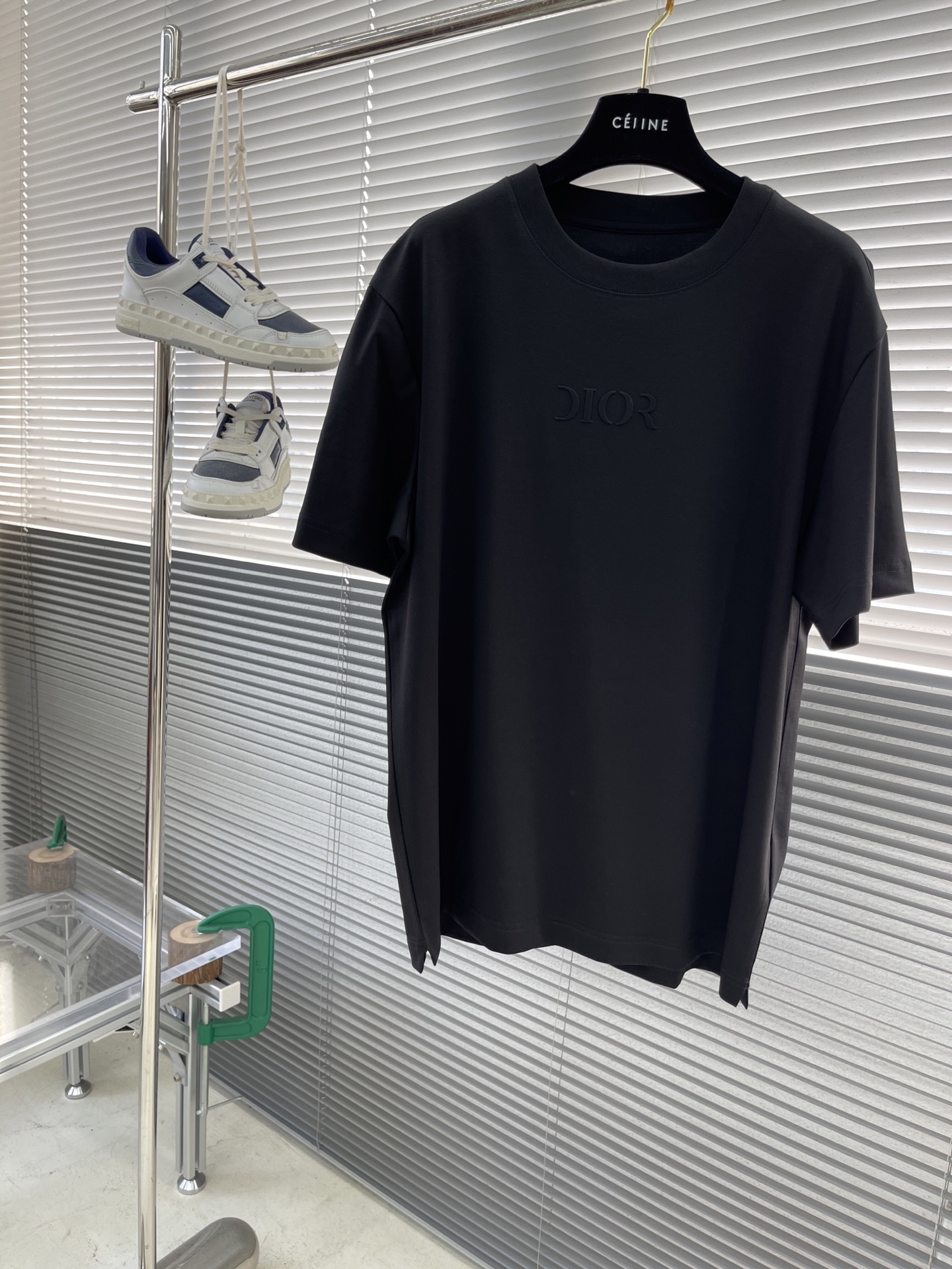 
Dio  25春夏新款短袖T恤

尺码：M-3XL 微阔版型
面料：230克重云朵棉面料 触感细腻爽滑