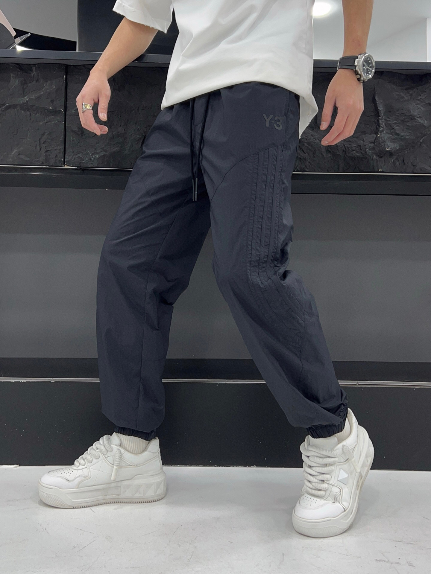 
2025春夏新款
Y-3休闲裤
M-3XL