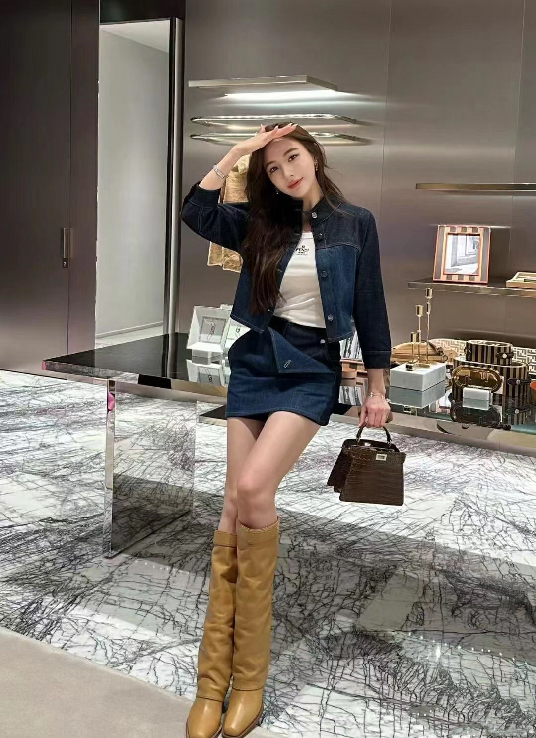 NO:706068,Pictures of the feet of celebrities from all walks of life 1, boots, boots19860909各路名人明星上脚图集1,靴子,boots,Women's Shoes