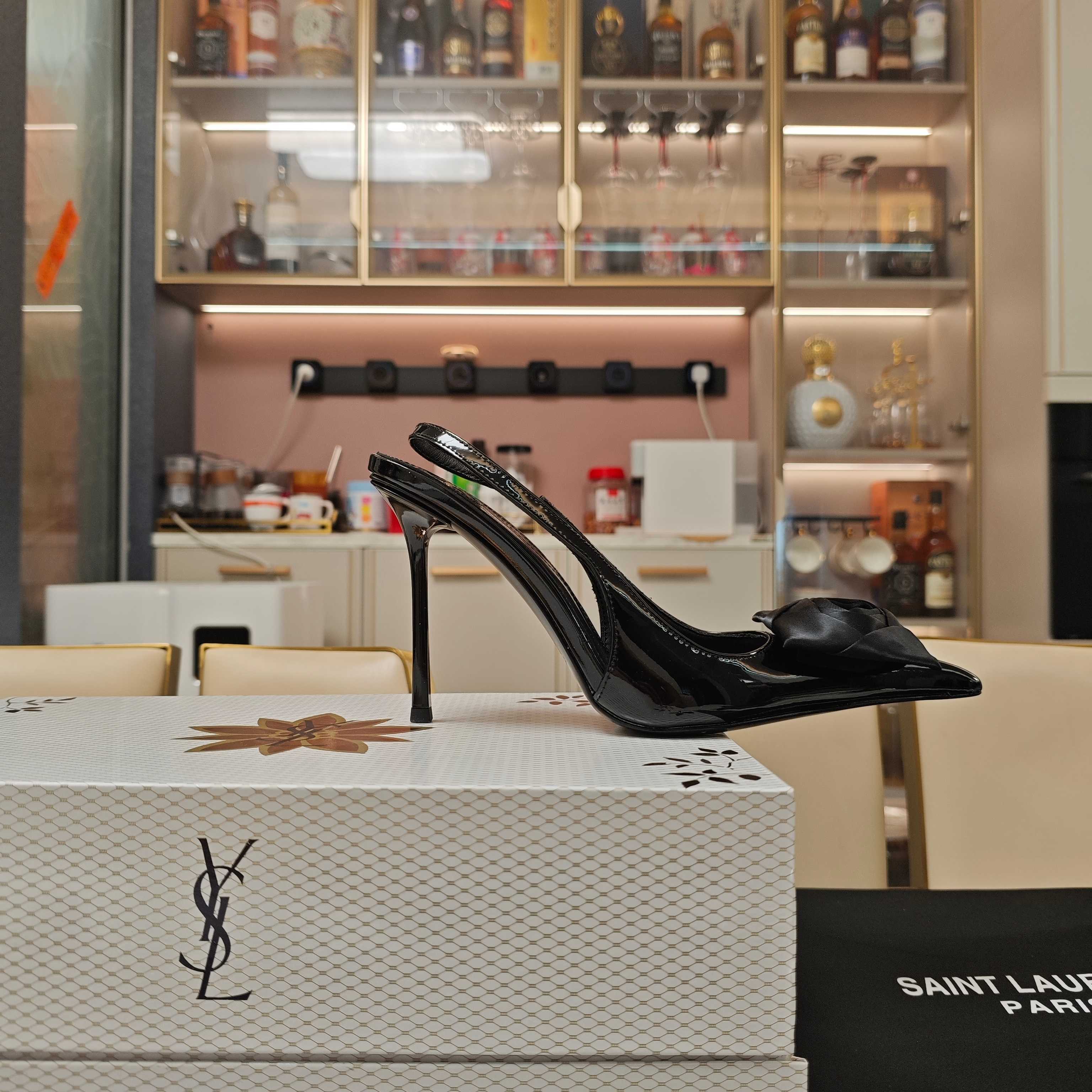 ⚜️👁🗨“SAINT LAURENT ”👁🗨⚜️
♣🔆️(SYL圣罗兰)顶级版本🔆♣️
25SS众