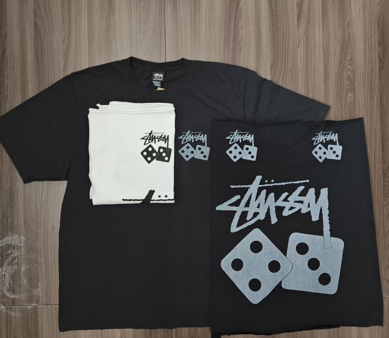 Stussy 25SS Dice Tee - Signature Dice Logo T-Shirt - Black Cotton 2 i1742532475771 4294 0 0