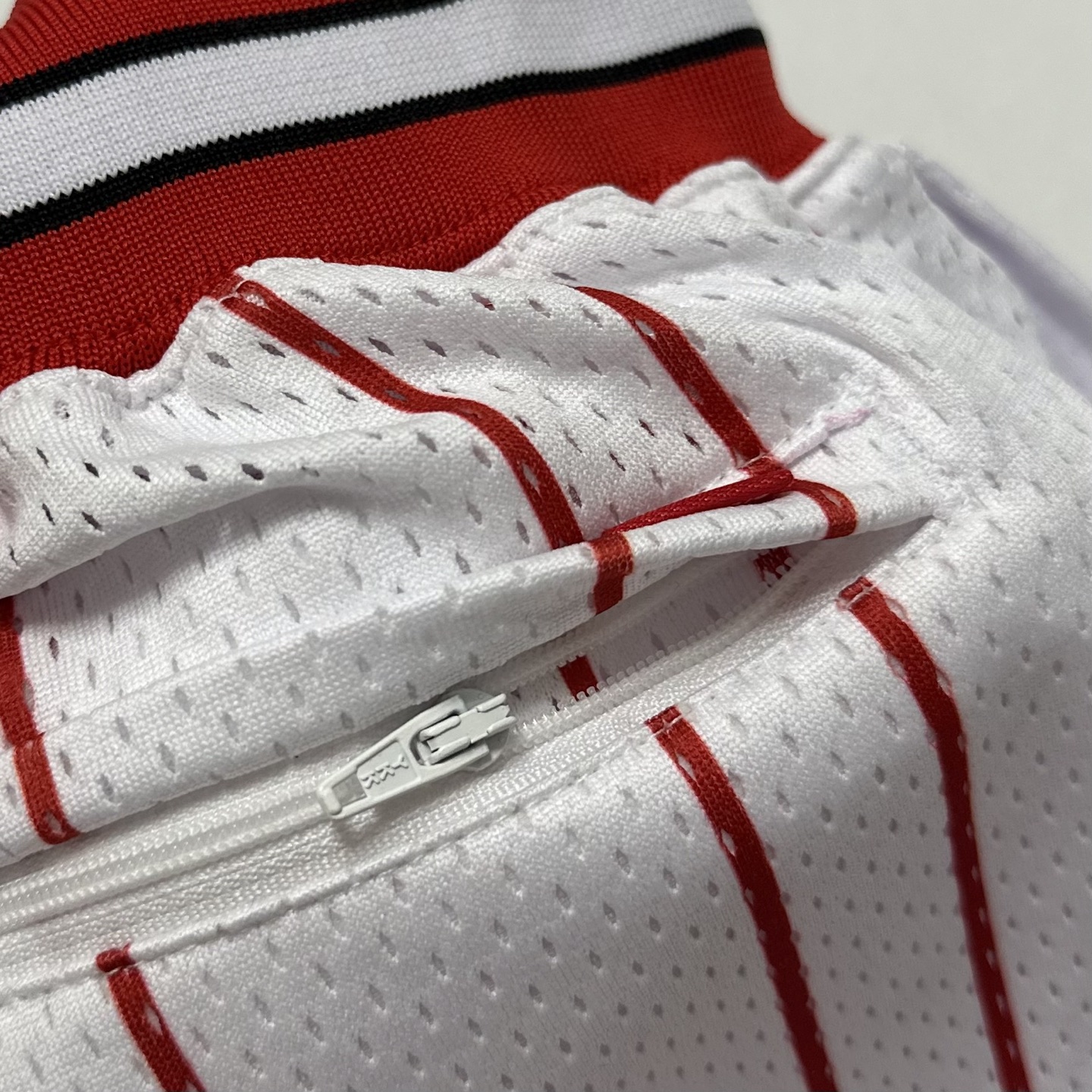 Supreme SS24 Star Basketball Jersey & Shorts Set - Embroidered Mesh 9 i1744278708000 7917 0 8