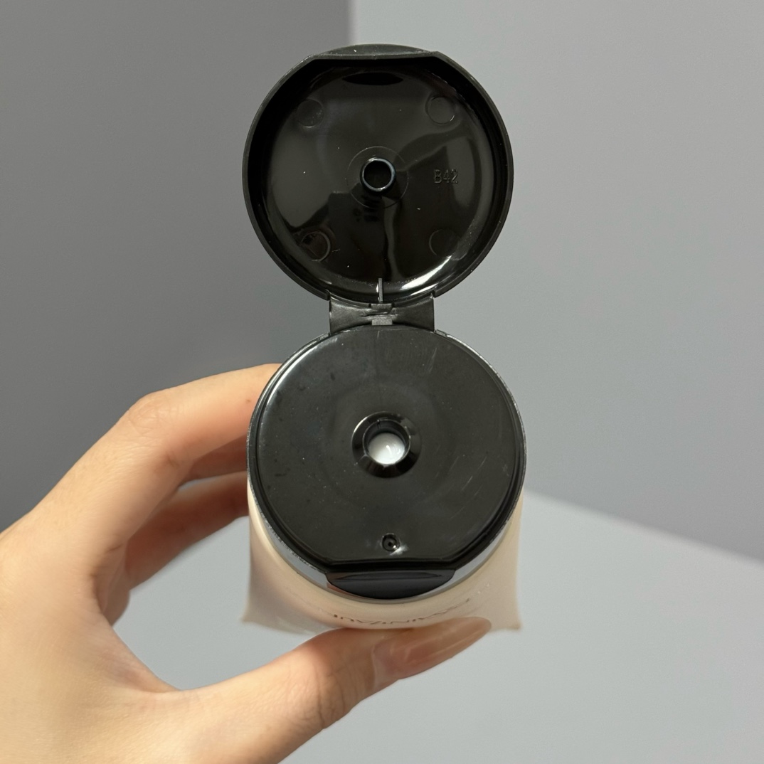 圣罗兰自由之水香氛身体乳200ml 4