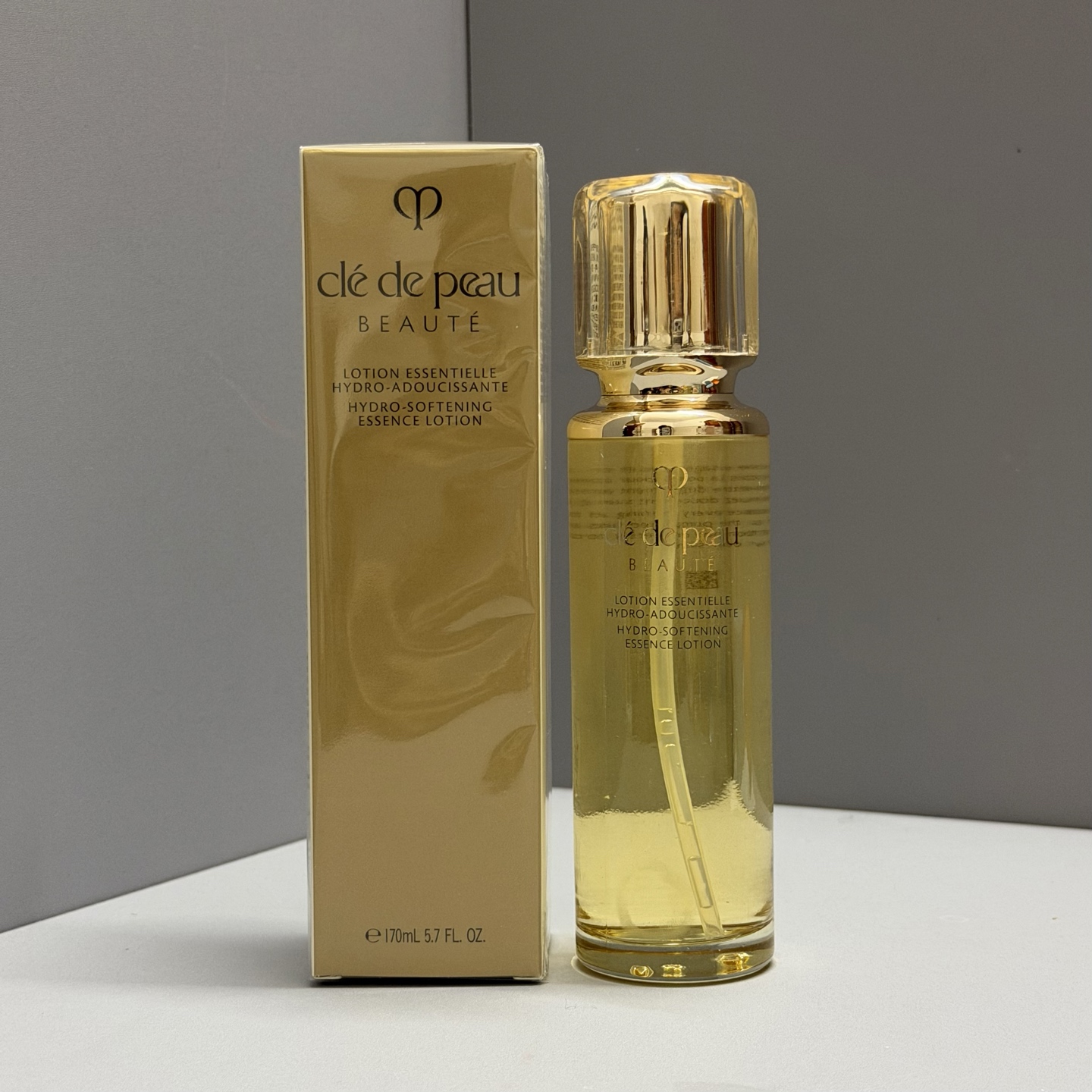 Fendi Haute Couture Couture Beauty Luxury Skincare Cosmetics Lipstick