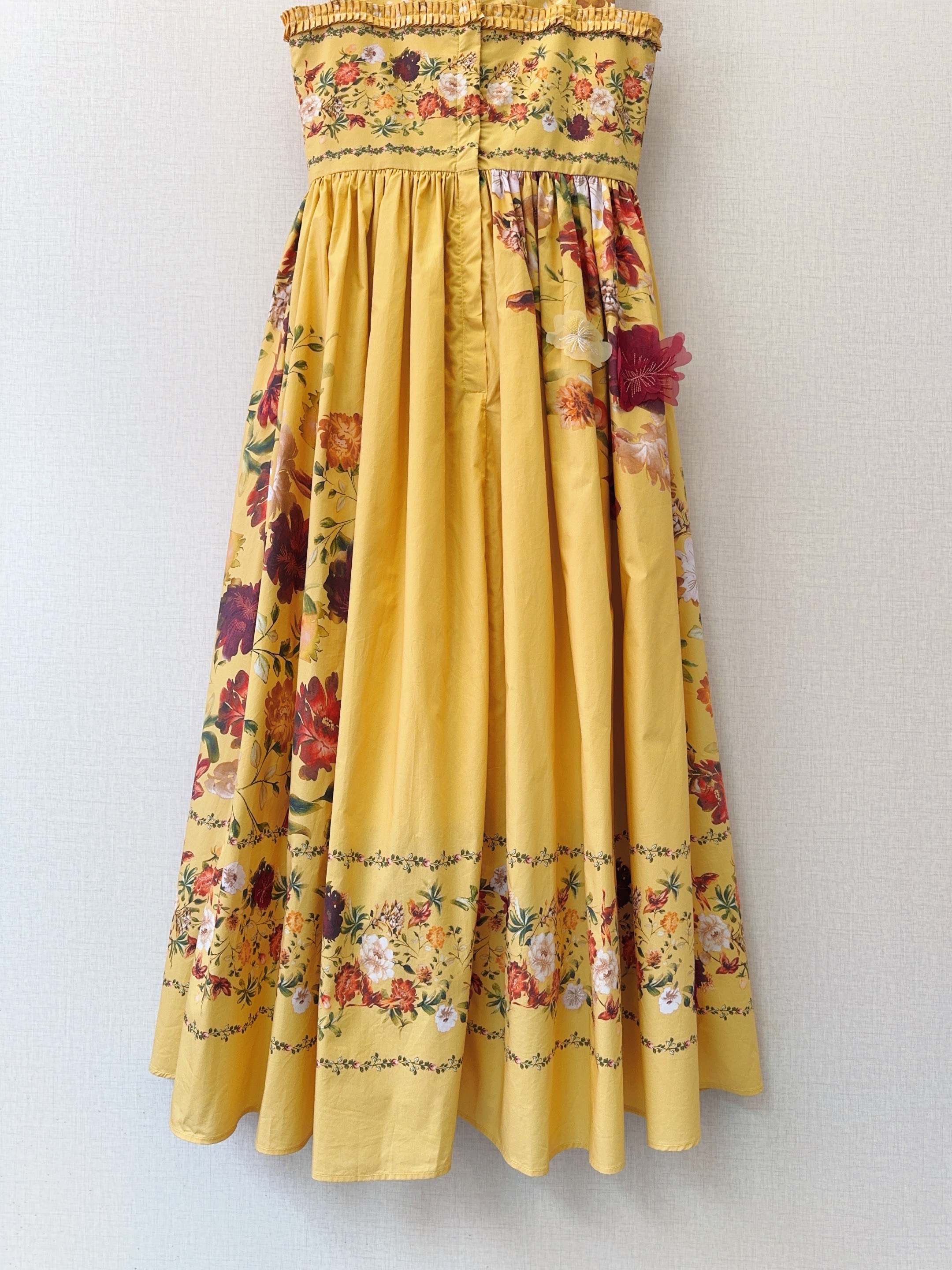 AGUA BY AGUA BENDI*T*A新款🆕💗 复古吊带连衣裙👗👗，方领宽肩带设计，修饰肩颈线条胸