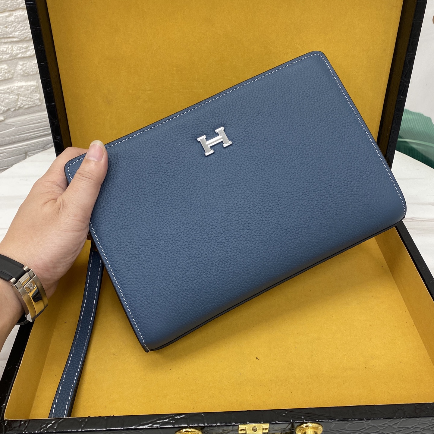 Hermès（爱马仕)carabanolizontal 🇫🇷时尚潮流指纹锁休闲包🇫🇷顶级高端原版货 进口