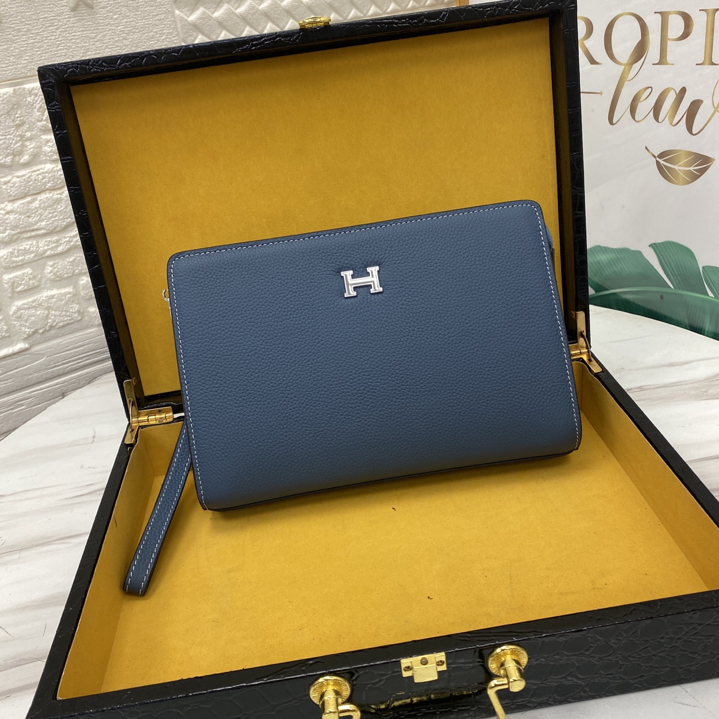 Hermès（爱马仕)carabanolizontal 🇫🇷时尚潮流指纹锁休闲包🇫🇷顶级高端原版货 进口