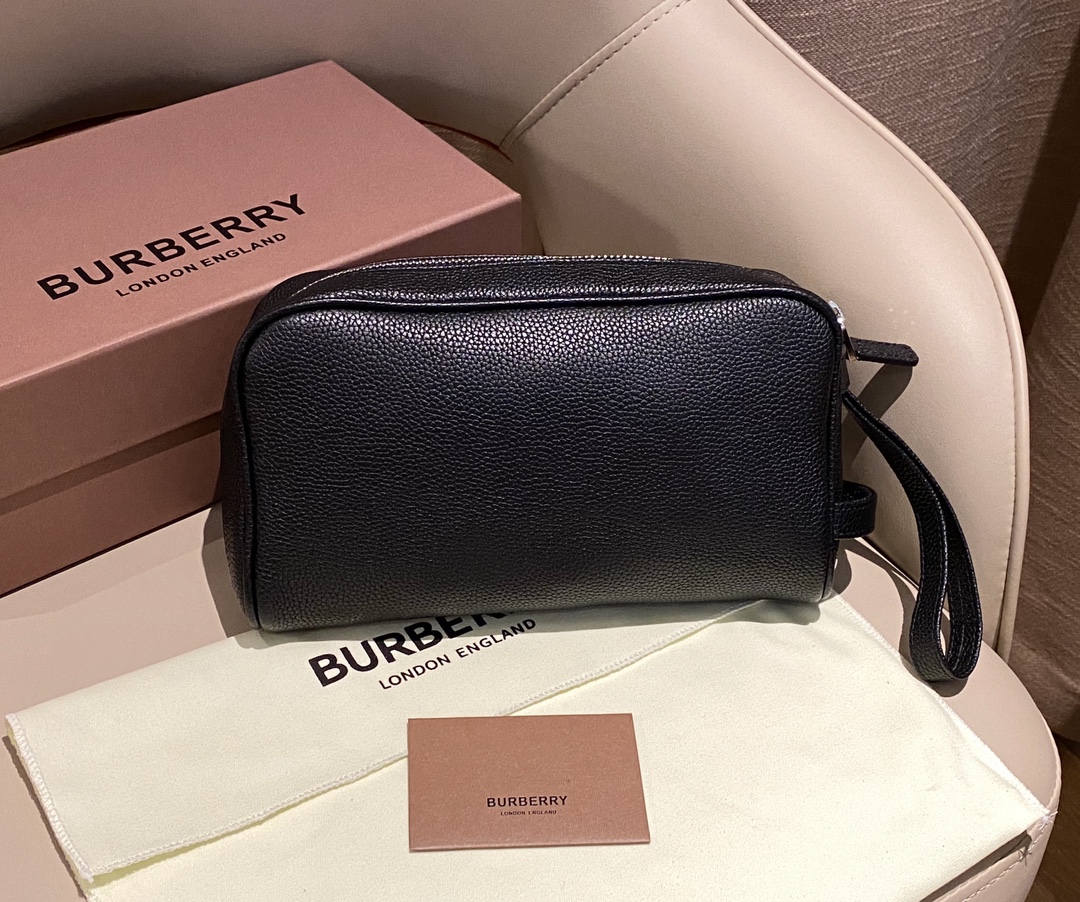 this pouch is crafted from exceptionally soft - Comprehensive 2