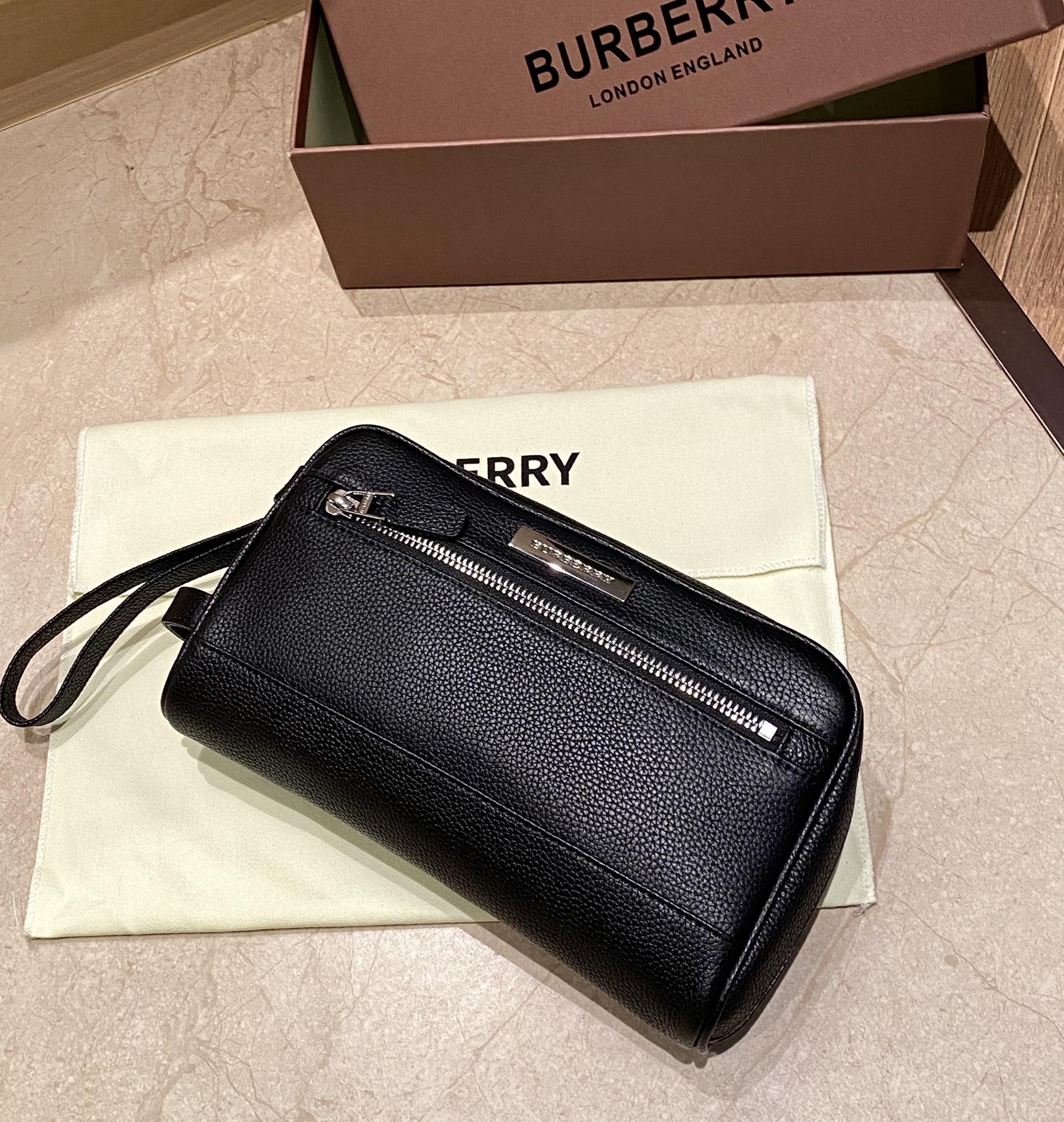 **Men's Leather Clutch** - Comprehensive 4