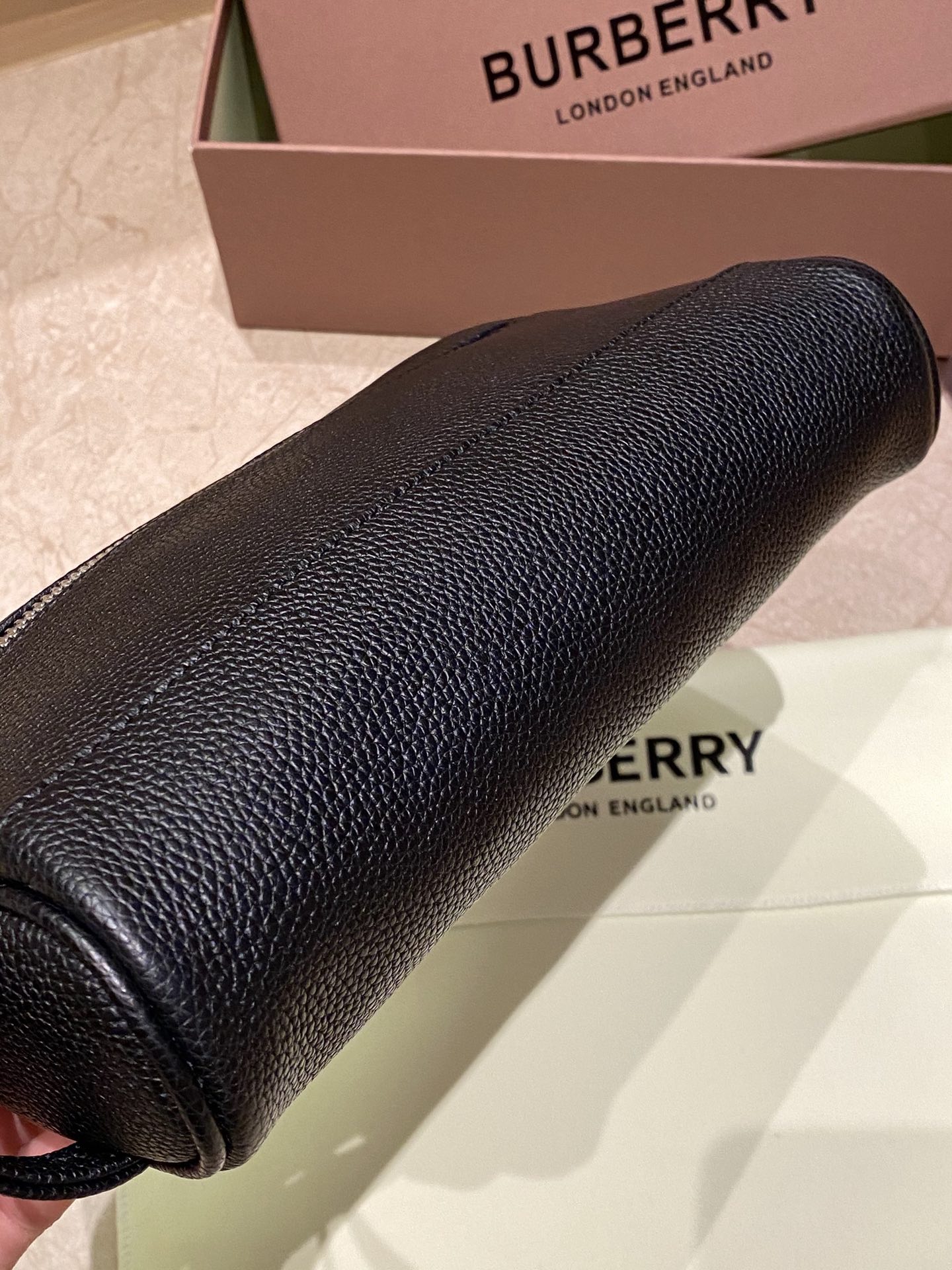 **Men's Leather Clutch** - Comprehensive 9