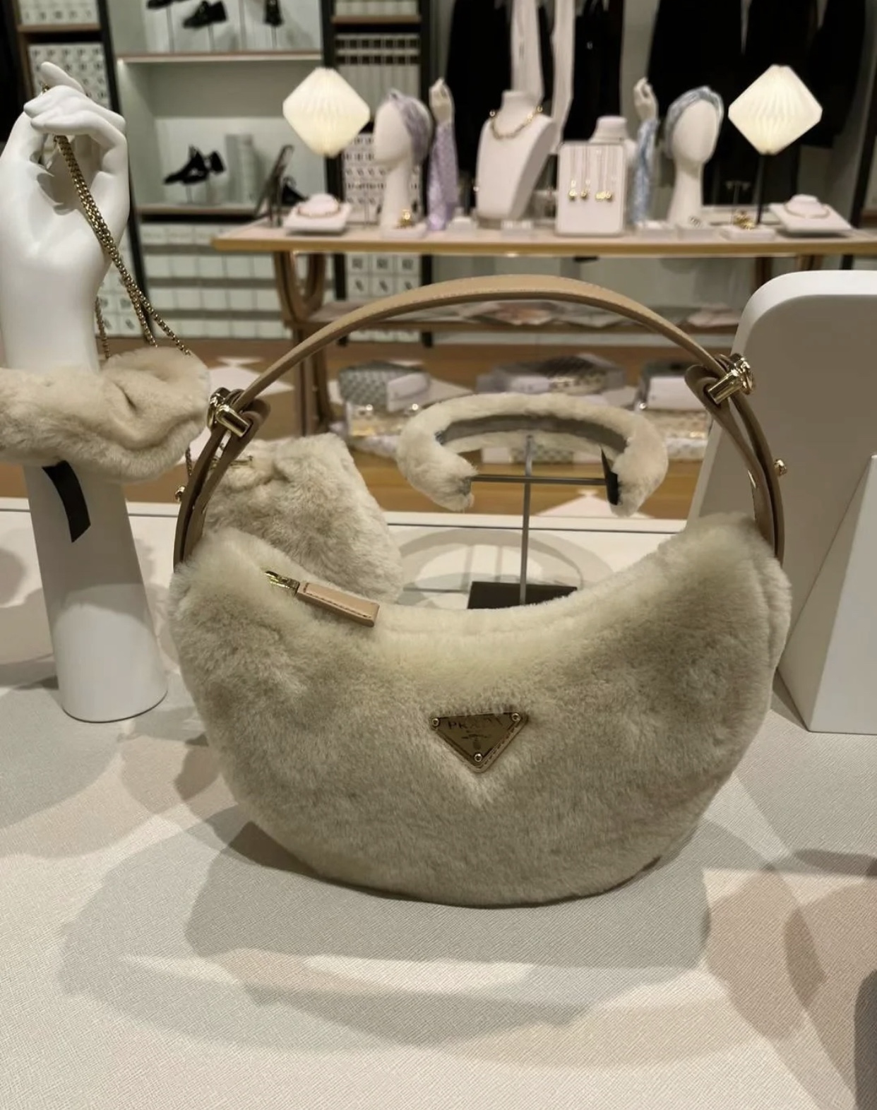 Versace Classic Luxury Handbag Shoulder Crossbody Bag Ref.4EC38287 6