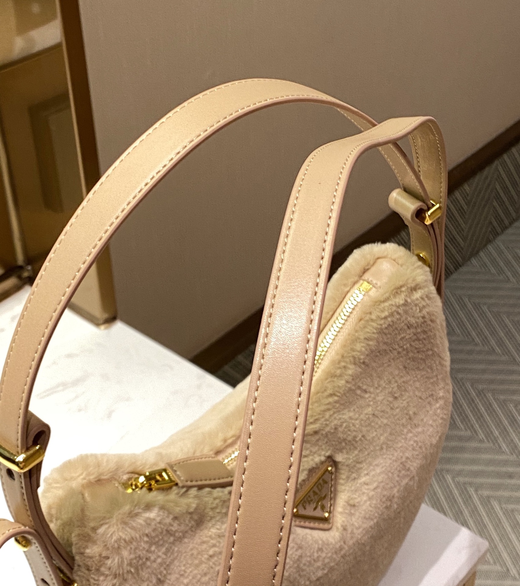 Valextra Classic Luxury Handbag Shoulder Crossbody Bag Ref.3A5144D0 7