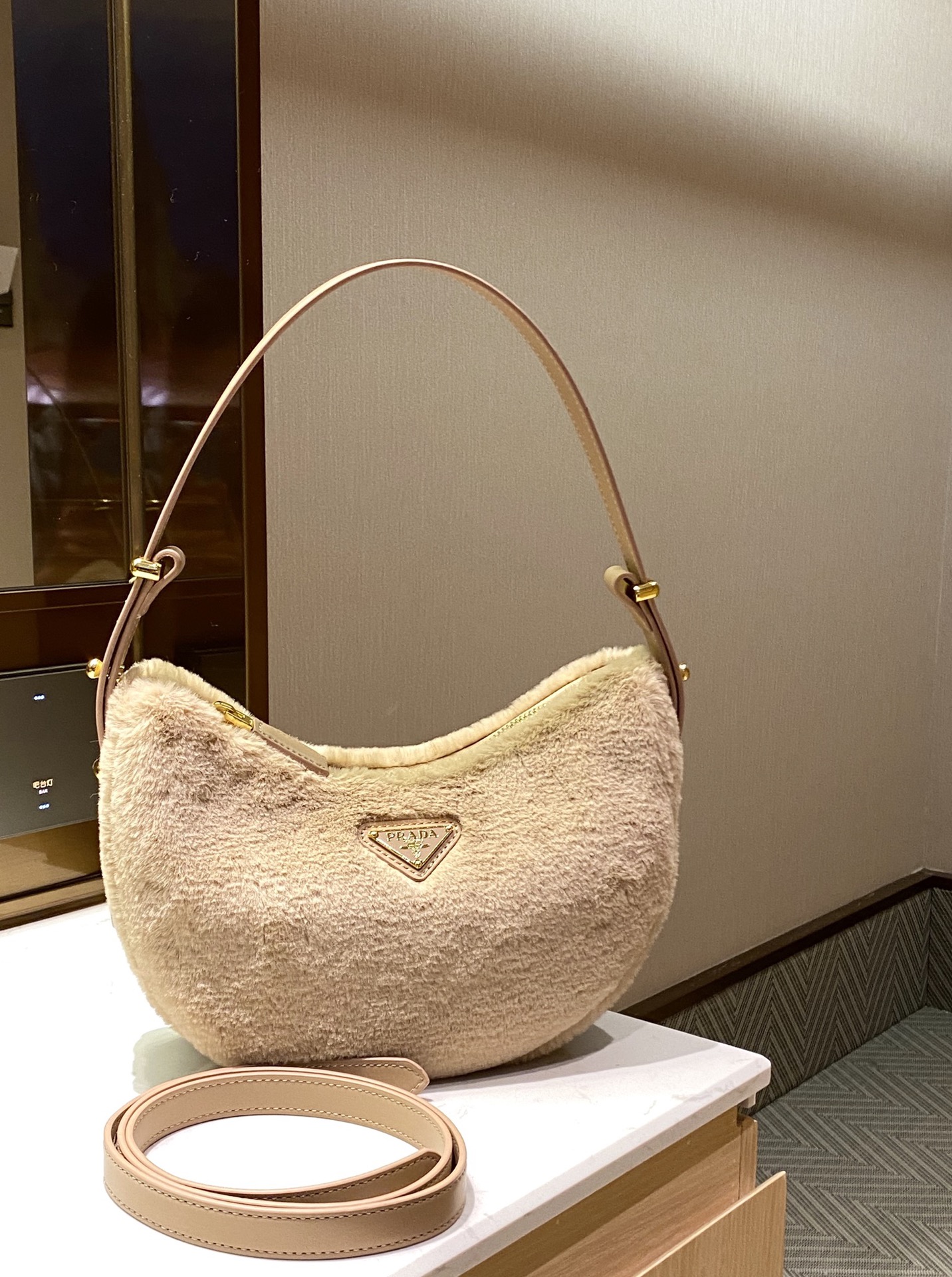 Valextra Classic Luxury Handbag Shoulder Crossbody Bag Ref.3A5144D0 3