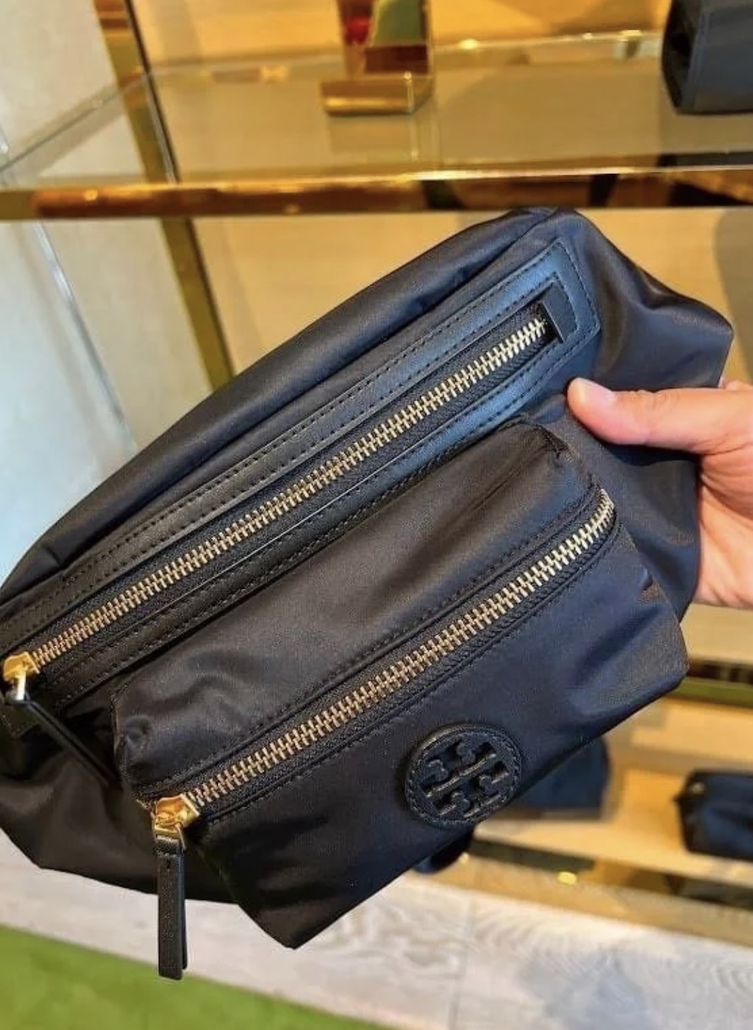Convertible design wearable as a belt bag or crossbody chest pack - Comprehensive 9