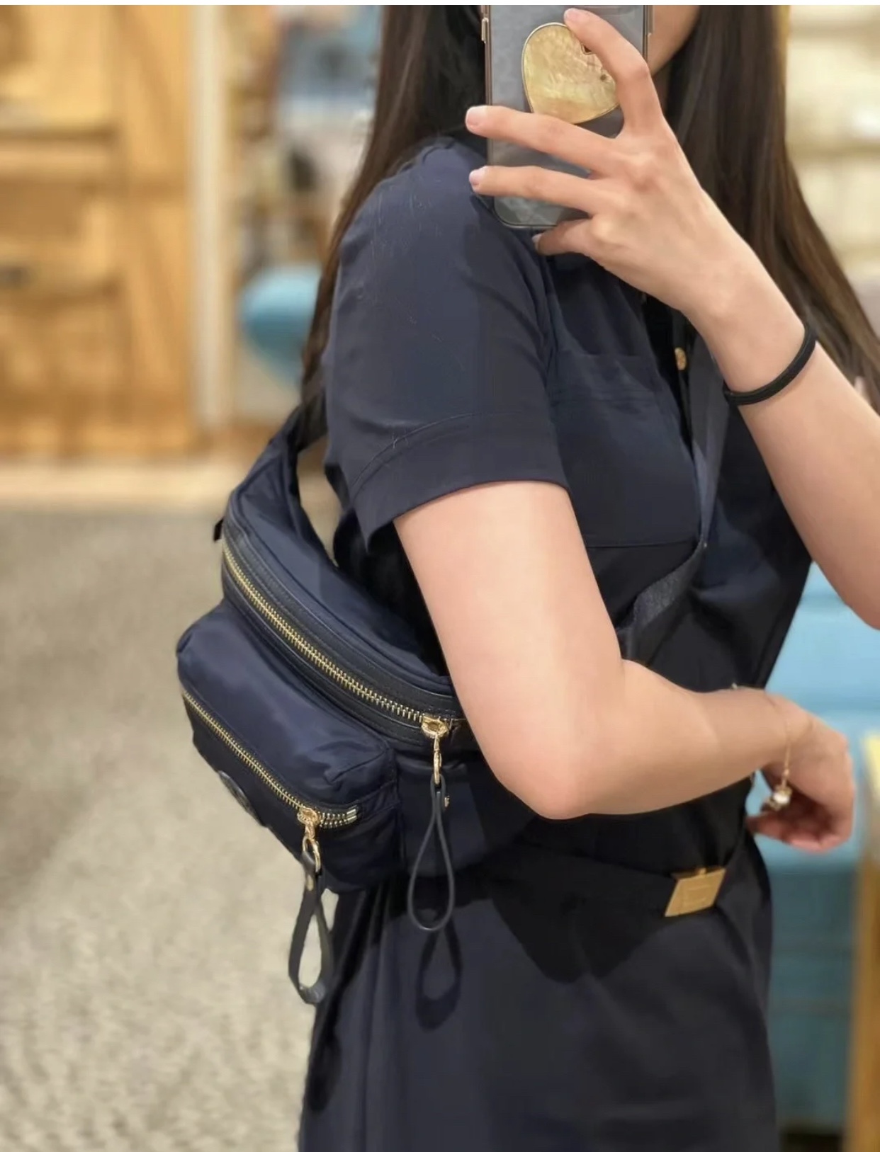 allows for styling as a shoulder bag, crossbody, or chest pack - Comprehensive 4