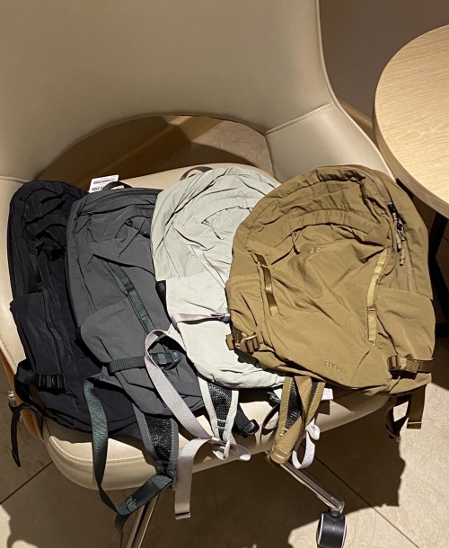Large Capacity Backpacks for Hiking, Travel, and Everyday Use - Lightweight & Waterproof 1 Large Capacity Backpacks for Hiking, Travel, and Everyday Use - Lightweight & Waterproof